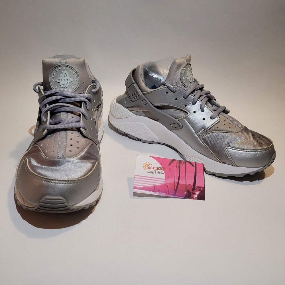 $$SOLD Women Nike Air Huarache Run Sz 9.5INSOLES
